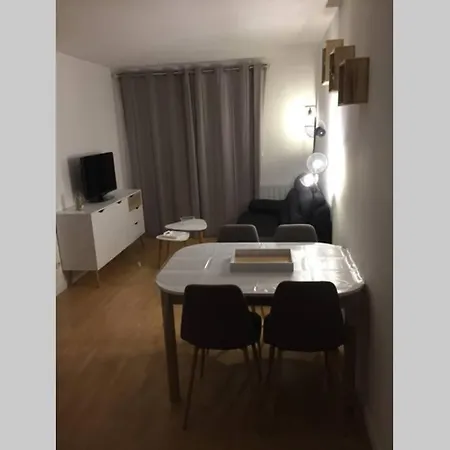 Rez-de- Chaussée Sur Le Port Wi-fi 4g Appartamento *